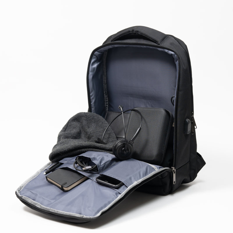 Mochila para Laptop 15.6" Amplia y Material Antiderrames Torben | PERFECT CHOICE